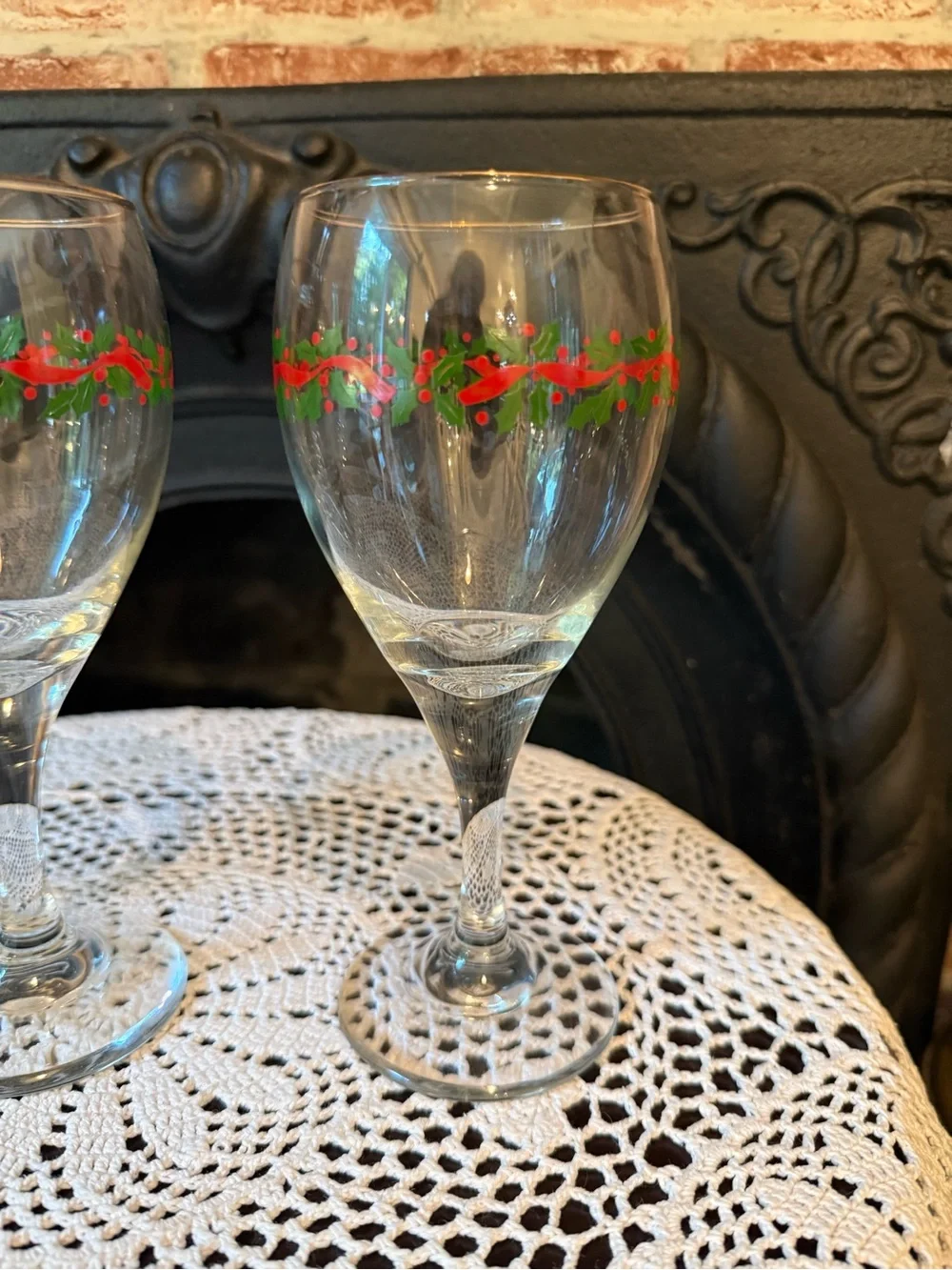 Set of 4 Libbey Holly Ribbon Christmas Holiday Glasses